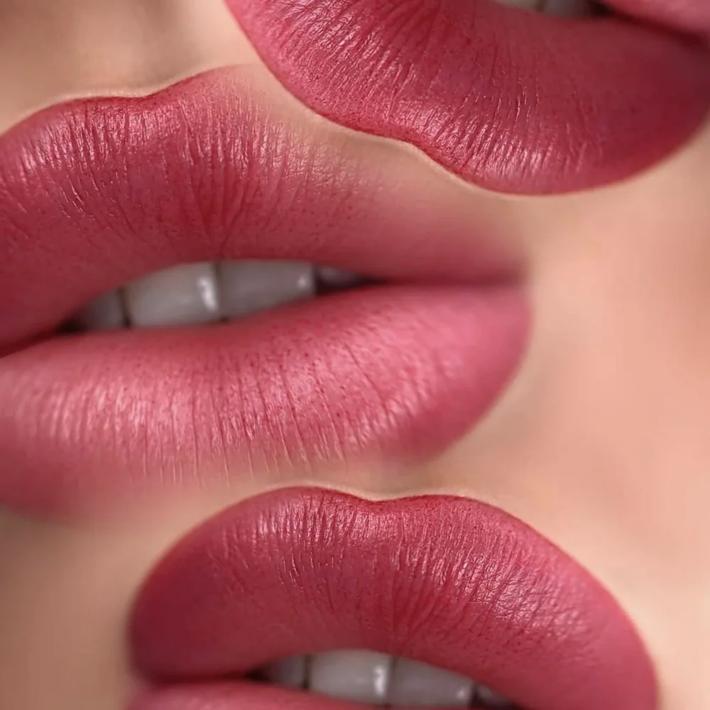 Micropigmentación de labios